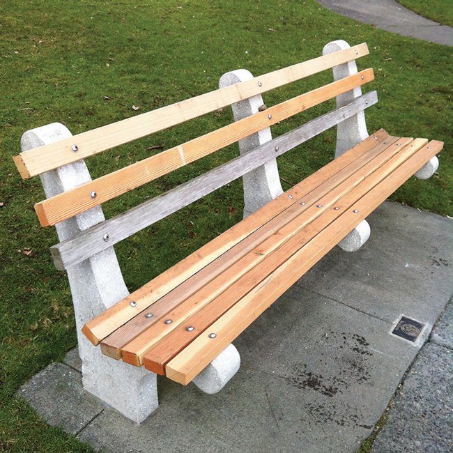 very small benches